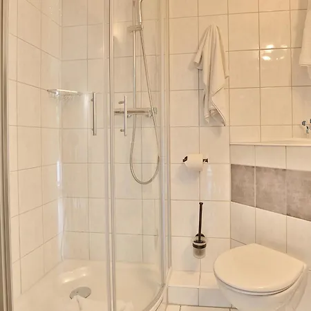 Haus Am Nöltingsweg Strandbude 01 *